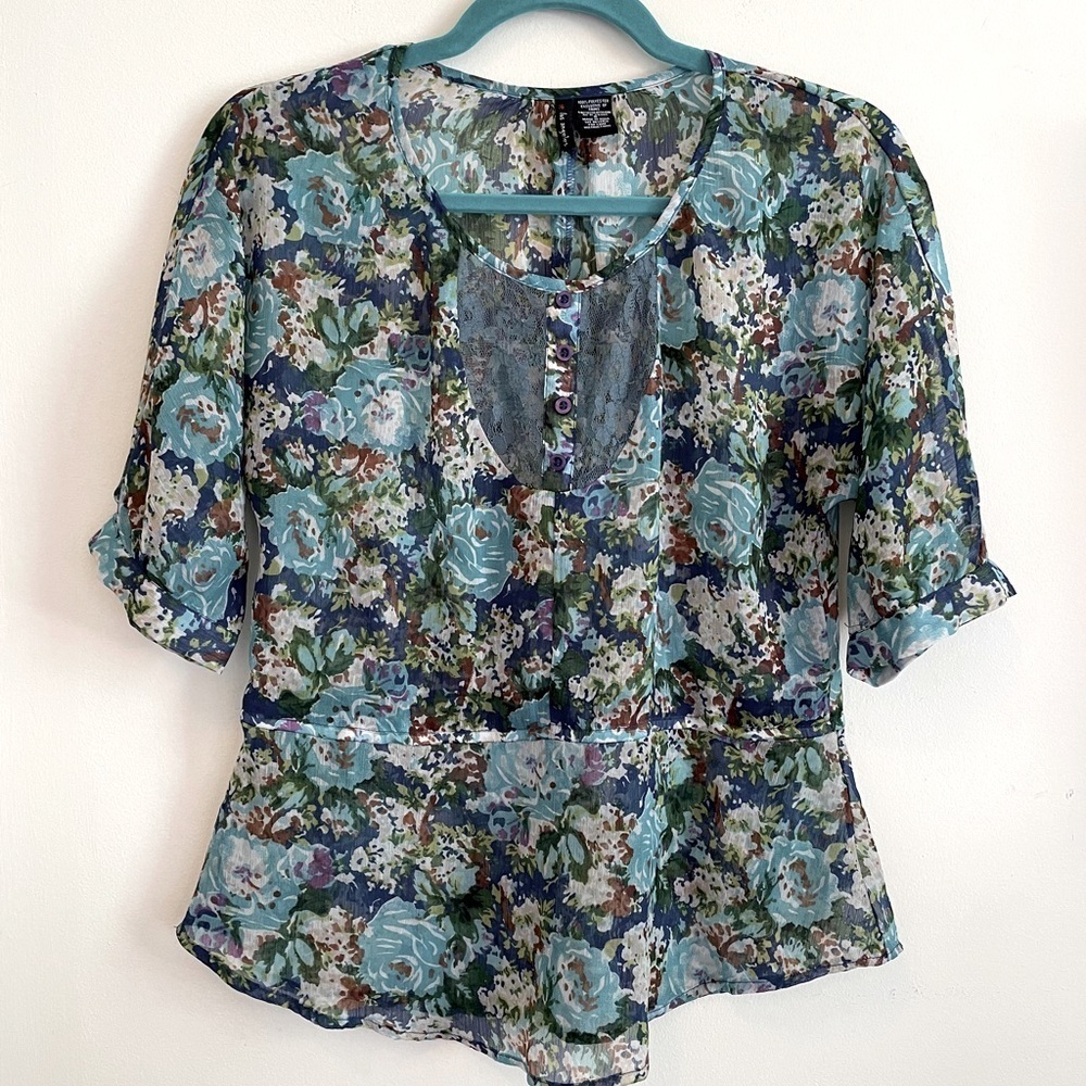Fire Los Angeles Floral Peplum Blouse Top Size S Blue Lace Bib Detail Sheer